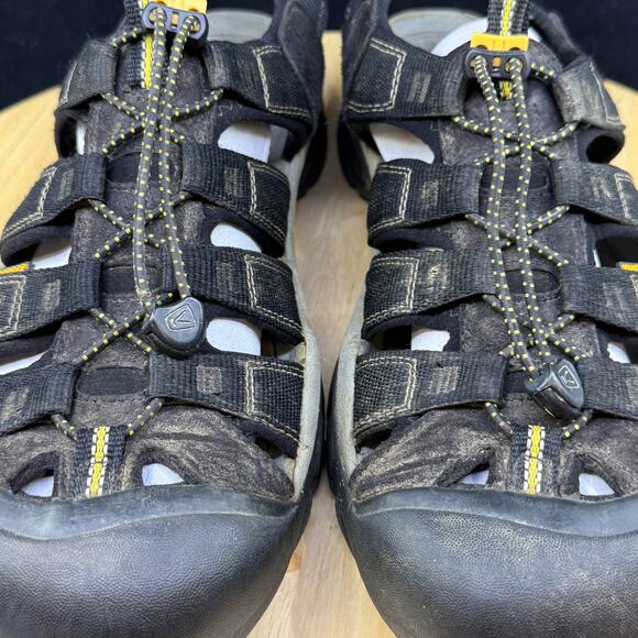 Keen Waterproof Slip On Sandals Men's Size 11 Black Hiking Athletic Comfort - Picture 9 of 10